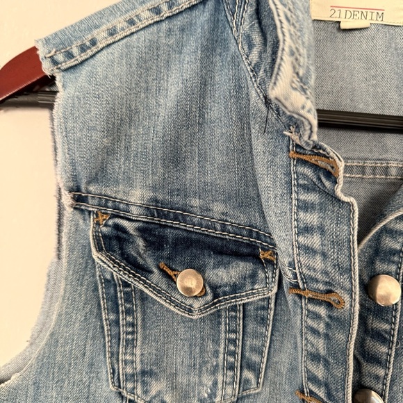 Forever 21 Denim Sky Blue Jeans size L - Picture 3 of 9